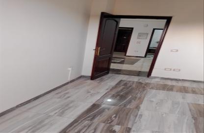 Apartment - 3 Bedrooms - 1 Bathroom for rent in Al Hosary - 6 October City - Giza