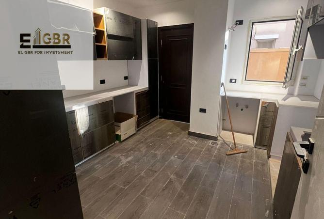 8098056 - Property Image 3