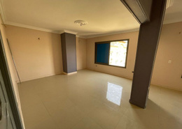 شقة - 2 غرف نوم - 2 حمامات for للايجار in شارع علي توفيق شوشه - المنطقة الأولى - مدينة نصر - القاهرة