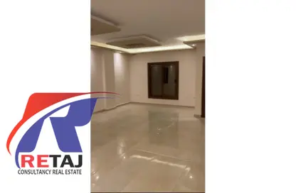 شقة - 4 غرف نوم - 2 حمامات للايجار في شارع عقبة بن نافع - النرجس 6 - النرجس - مدينة القاهرة الجديدة - القاهرة
