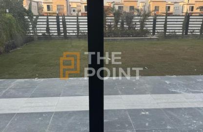 Villa - 5 Bedrooms - 6 Bathrooms for sale in Azzar - 5th Settlement Compounds - The 5th Settlement - New Cairo City - Cairo