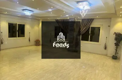 شقة - 3 غرف نوم - 2 حمامات للايجار في عمارات البنفسج - البنفسج - مدينة القاهرة الجديدة - القاهرة