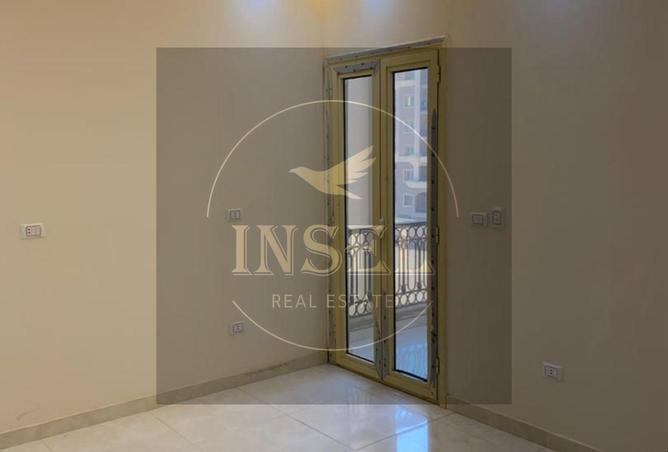 8429383 - Property Image 2