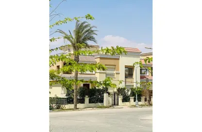 Villa - 5 Bedrooms - 4 Bathrooms for sale in Sarai - Mostakbal City Compounds - Mostakbal City - Future City - Cairo
