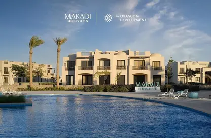 Chalet - 3 Bedrooms - 3 Bathrooms for sale in Jaz Makadi Saraya Resort - Makadi - Hurghada - Red Sea