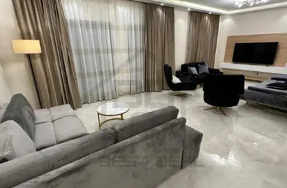 Apartment - 3 Bedrooms - 3 Bathrooms for rent in Westown - Sheikh Zayed Compounds - Sheikh Zayed City - Giza