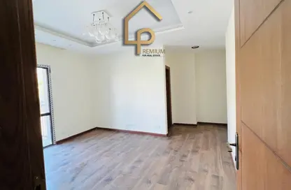 شقة - 3 غرف نوم - 4 حمامات للايجار في ذا كورت ياردز - كمبوندات الشيخ زايد - الشيخ زايد - الجيزة شقة - 3 غرف نوم - 4 حمامات للايجار في ذا كورت ياردز - كمبوندات الشيخ زايد - الشيخ زايد - الجيزة