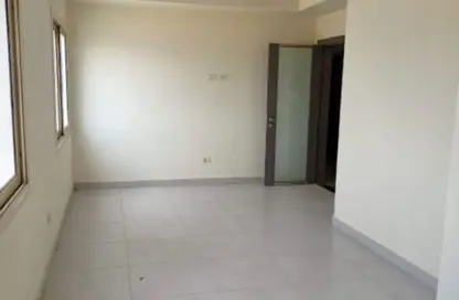 عيادة - استوديو - 1 حمام للايجار في اليجانتري - الحي الاول - التجمع الخامس - مدينة القاهرة الجديدة - القاهرة