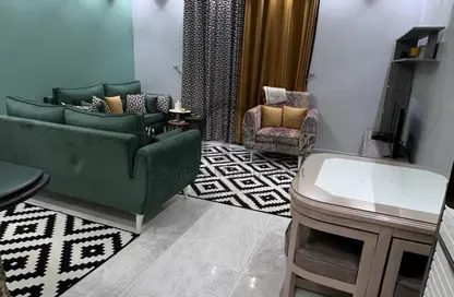 Apartment - 1 Bedroom - 2 Bathrooms for rent in Garden Residence - Hyde Park - New Cairo City - Cairo