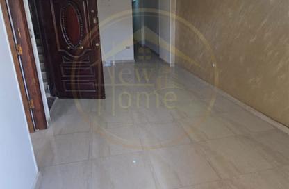 Apartment - 3 Bedrooms - 1 Bathroom for rent in Al Mosheer Ahmed Ismail St. - Sidi Gaber - Hay Sharq - Alexandria