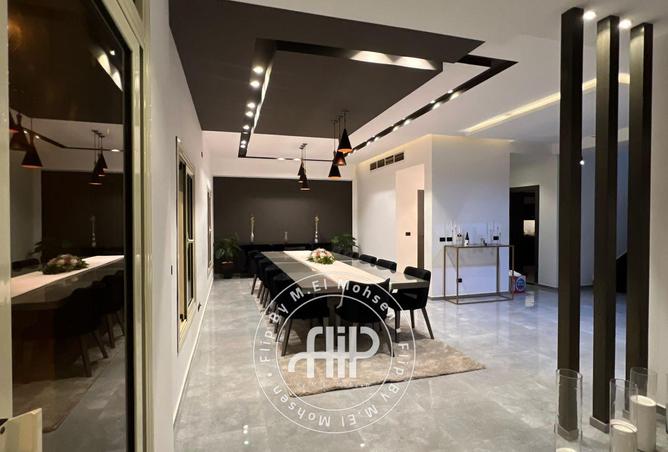8010933 - Property Image 2