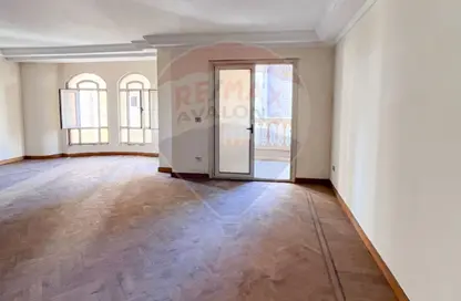 Apartment - 3 Bedrooms - 3 Bathrooms for sale in Zezenia - Hay Sharq - Alexandria