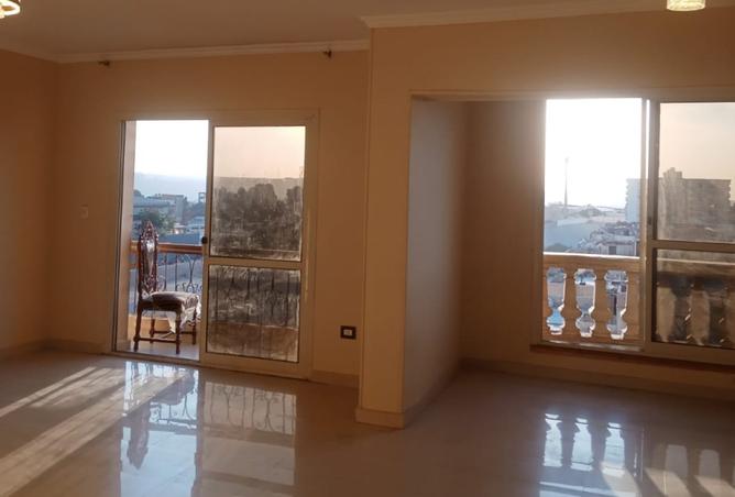 8300357 - صورة العقار 3