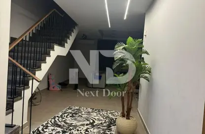 Twin House - 3 Bedrooms - 4 Bathrooms for rent in Al Burouj Compound - El Shorouk Compounds - Shorouk City - Cairo