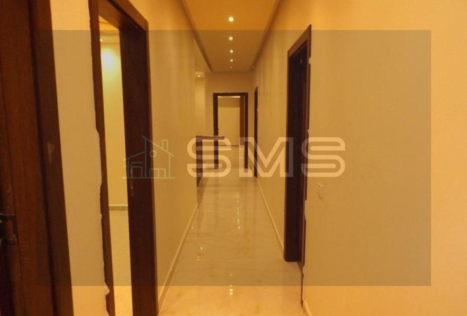 8246732 - Property Image 2