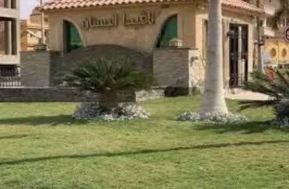 فيلا - 8 غرف نوم - 8 حمامات للبيع في لافيدا البستان - محور 26 يوليو - مدينة 6 أكتوبر - الجيزة