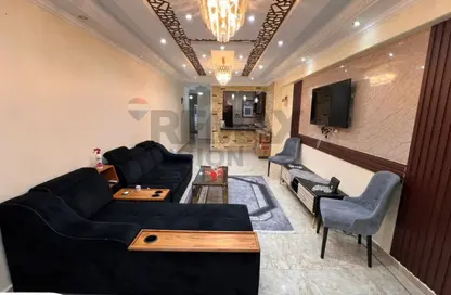 Apartment - 3 Bedrooms - 1 Bathroom for sale in Al Souihi St. - Cleopatra - Hay Sharq - Alexandria Apartment - 3 Bedrooms - 1 Bathroom for sale in Al Souihi St. - Cleopatra - Hay Sharq - Alexandria