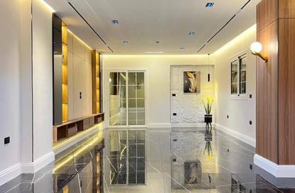 Apartment - 3 Bedrooms - 3 Bathrooms for sale in Gate 5 - Ahmose - Hadayek El Ahram - Giza