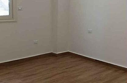 Apartment - 2 Bedrooms - 1 Bathroom for sale in Dream Land St. - Dream Land - Al Wahat Road - 6 October City - Giza