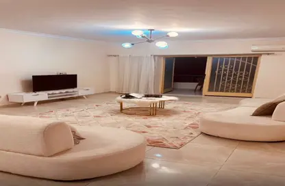 Apartment - 2 Bedrooms - 3 Bathrooms for rent in Al Khamayel city - Sheikh Zayed Compounds - Sheikh Zayed City - Giza