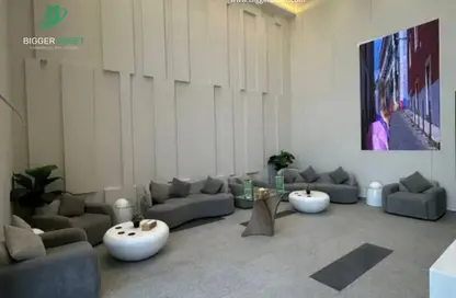 Office Space - Studio - 6 Bathrooms for rent in Rock Gold Mall - 5th Settlement Compounds - The 5th Settlement - New Cairo City - Cairo Office Space - Studio - 6 Bathrooms for rent in Rock Gold Mall - 5th Settlement Compounds - The 5th Settlement - New Cairo City - Cairo