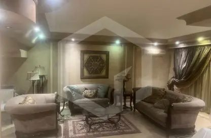 Twin House - 4 Bedrooms - 4 Bathrooms for sale in Zayed 2000 - 4th District - Sheikh Zayed City - Giza