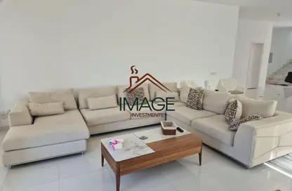 شاليه - 3 غرف نوم - 4 حمامات للبيع في سي شيل - سيدي عبد الرحمن - الساحل الشمالي