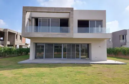 Villa - 4 Bedrooms - 4 Bathrooms for sale in Joulz - Cairo Alexandria Desert Road - 6 October City - Giza