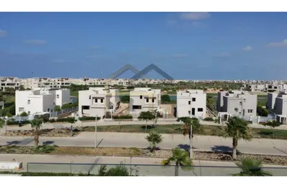 شاليه - 4 غرف نوم - 4 حمامات للبيع في هاسييندا باي - سيدي عبد الرحمن - الساحل الشمالي