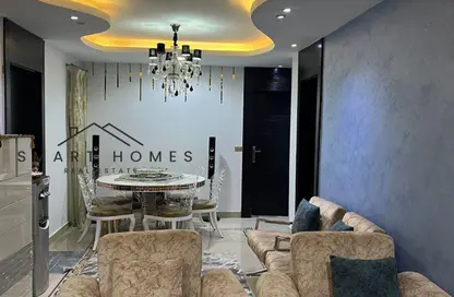 شقة - 3 غرف نوم - 3 حمامات للبيع في المستثمر الصغير - الحي العاشر - الشيخ زايد - الجيزة