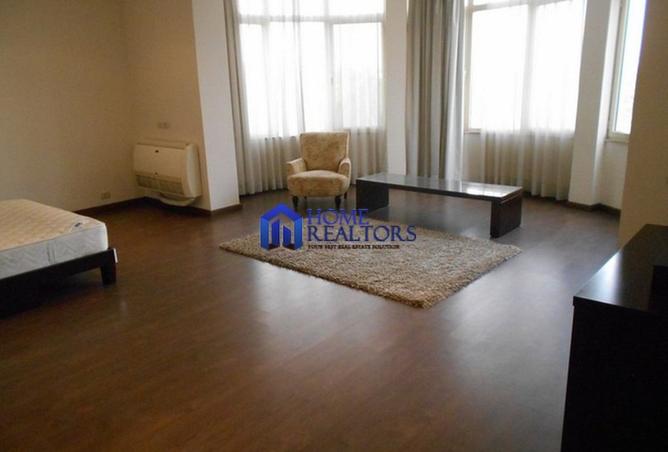 8100771 - Property Image 3