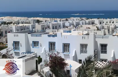 شاليه - 3 غرف نوم - 2 حمامات للايجار في ماونتن فيو راس الحكمة - راس الحكمة - الساحل الشمالي