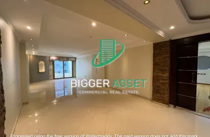 Office Space - Studio - 2 Bathrooms for rent in Zahraa El Maadi - Hay El Maadi - Cairo