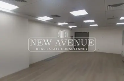 مساحات مكتبية - استوديو - 1 حمام للايجار في هايد بارك - مدينة القاهرة الجديدة - القاهرة