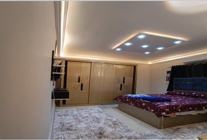 7989600 - Property Image 2