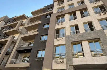 Apartment - 3 Bedrooms - 2 Bathrooms for sale in Green Revolution - Sheikh Zayed Compounds - Sheikh Zayed City - Giza