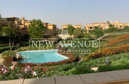 فيلا - 6 غرف نوم - 4 حمامات للبيع في لينا سبرنجز - امتداد المستثمرين الشمالية - مدينة القاهرة الجديدة - القاهرة