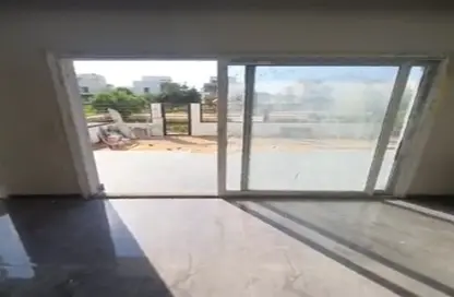 Townhouse - 3 Bedrooms - 4 Bathrooms for sale in Hyde Park - 5th Settlement Compounds - The 5th Settlement - New Cairo City - Cairo