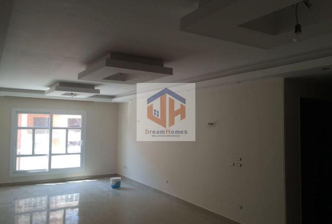 8069055 - Property Main Image