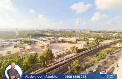 Apartment - 3 Bedrooms - 2 Bathrooms for sale in Al Maamoura - Hay Than El Montazah - Alexandria