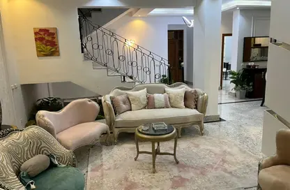 فيلا - 5 غرف نوم - 5 حمامات للايجار في ذا واتر واى - المستثمرين الشمالية - مدينة القاهرة الجديدة - القاهرة