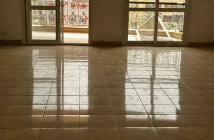 Apartment - 3 Bedrooms - 3 Bathrooms for sale in El Rehab Extension - Al Rehab - New Cairo City - Cairo