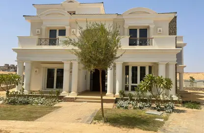 Villa - 5 Bedrooms - 7 Bathrooms for sale in Mountain View iCity October - 6 October Compounds - 6 October City - Giza