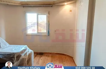 Apartment - 2 Bedrooms - 1 Bathroom for sale in Smouha - Hay Sharq - Alexandria