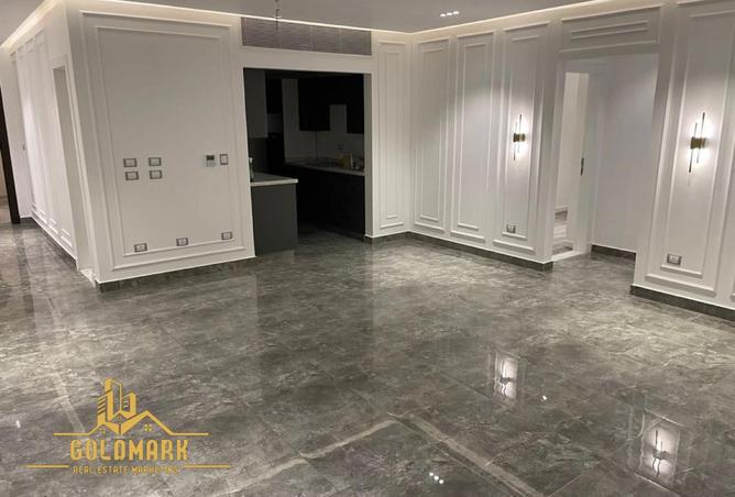 8273518 - Property Main Image