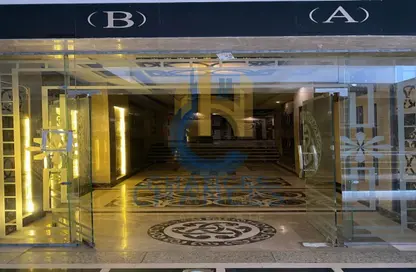 Apartment - 3 Bedrooms - 3 Bathrooms for sale in Cornish El Nile St. - Maadi - Hay El Maadi - Cairo