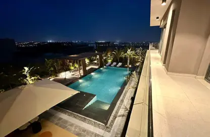 Villa - 5 Bedrooms - 5 Bathrooms for sale in Swan Lake West - 6 October Compounds - 6 October City - Giza