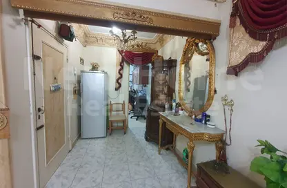 شقة - 3 غرف نوم - 1 حمام للبيع في شارع السيوف - السيوف - حي اول المنتزة - الاسكندرية