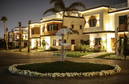 Townhouse - 3 Bedrooms - 2 Bathrooms for sale in Azzar - 5th Settlement Compounds - The 5th Settlement - New Cairo City - Cairo