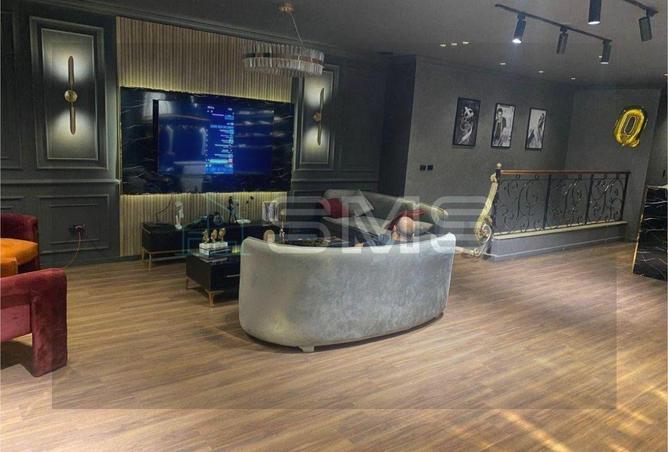 8227981 - Property Image 2